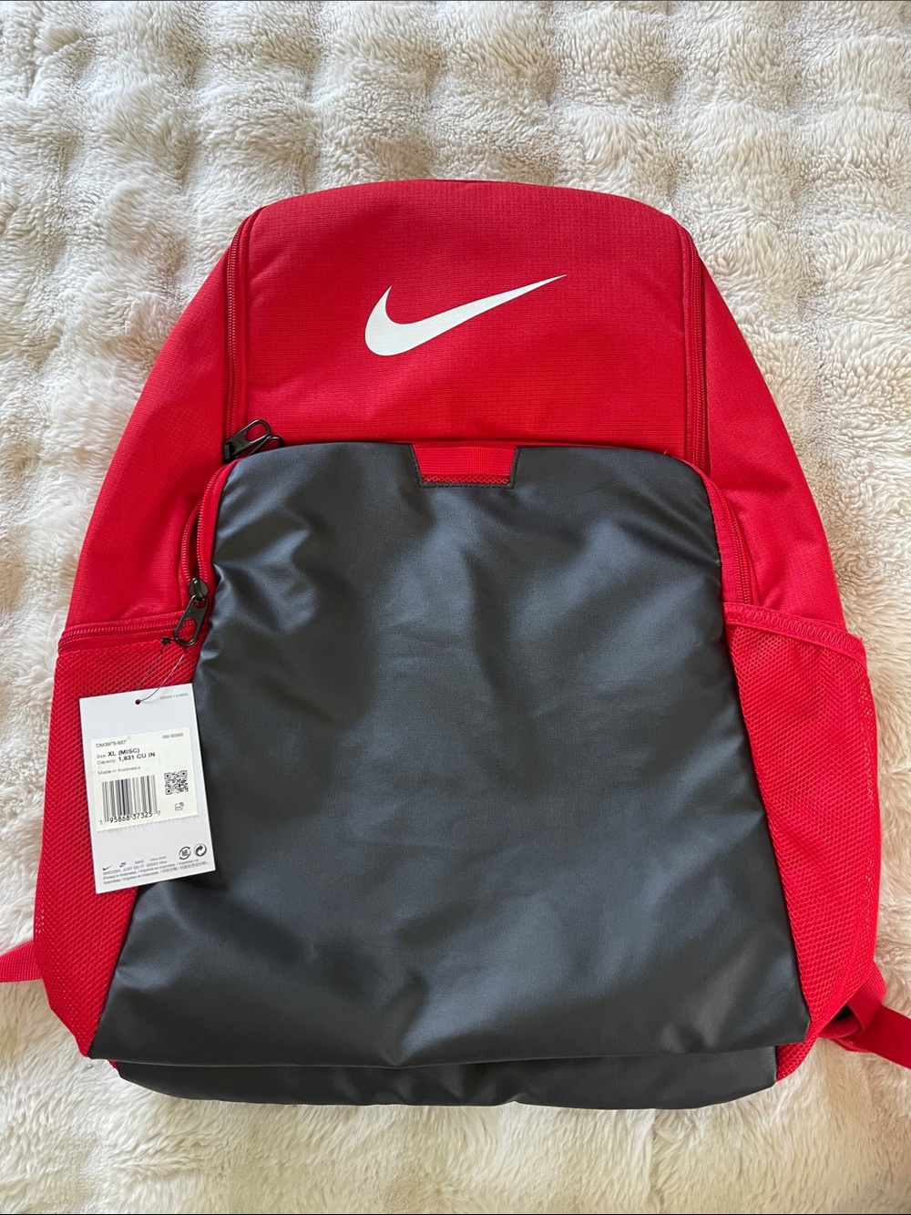 Nike Red and Black Men's Backpack with White Swoosh